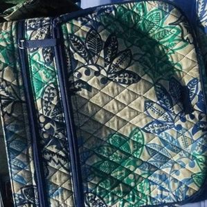 Vera Bradley cross body